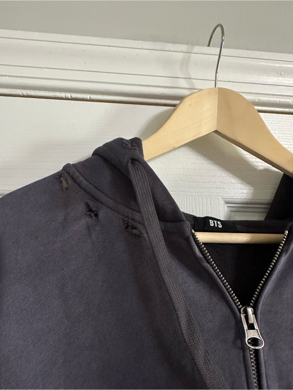 BTS Arirang World Tour Hoodie - Picture 6 of 13